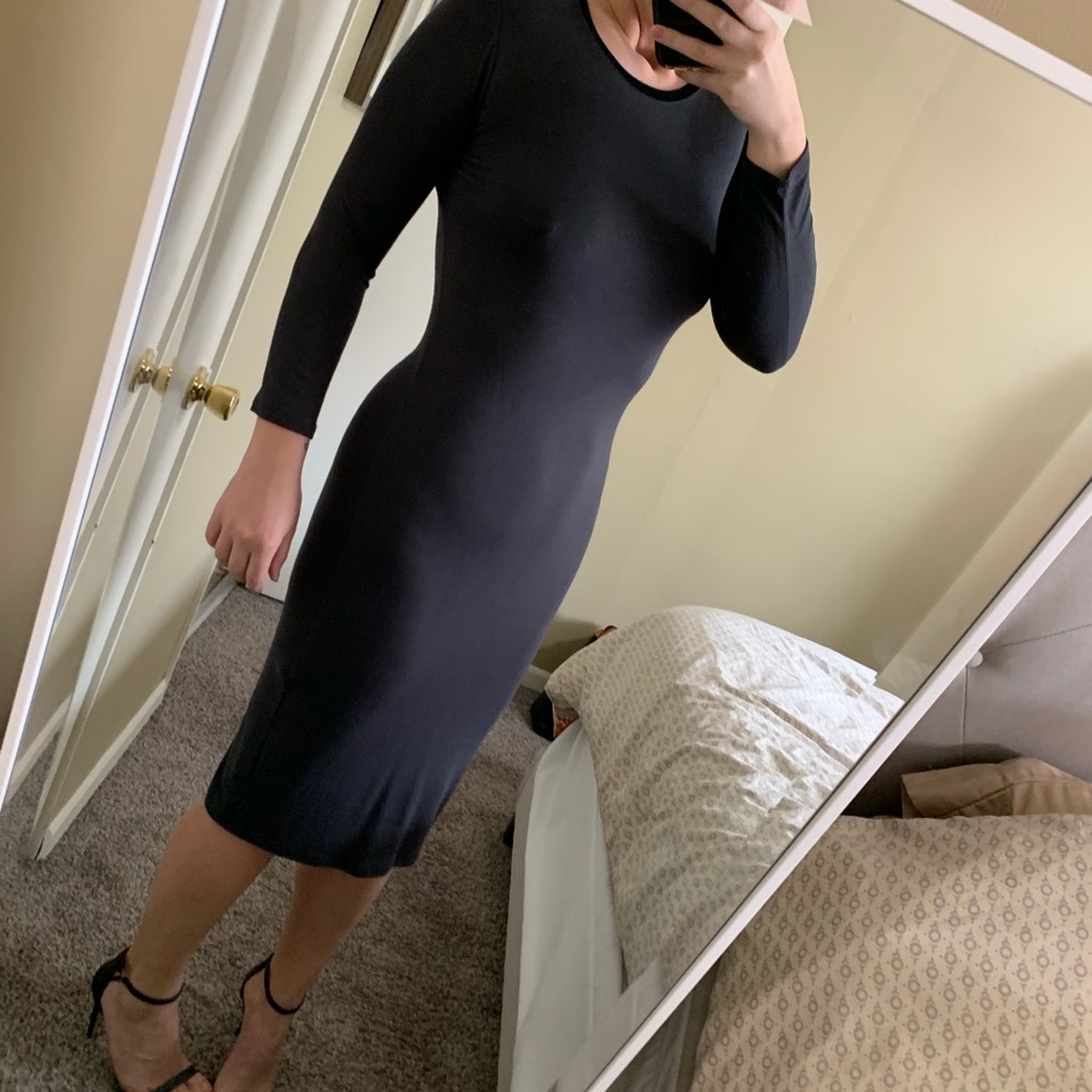 Body con dark grey dress